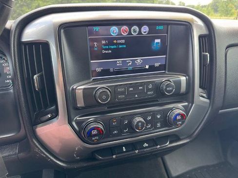 Used 2017 Chevrolet Silverado 1500 LT w/ All Star Edition AWD/4WD image 30