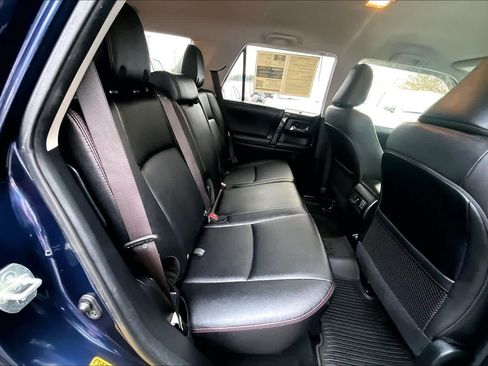 Certified 2022 Toyota 4Runner TRD Off-Road Premium image 16