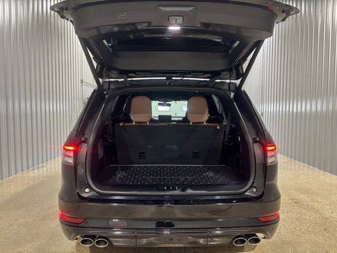 Used 2022 Lincoln Aviator Reserve w/ Equipment Group 201A image 14