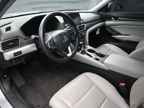 Used 2019 Honda Accord EX-L image 19