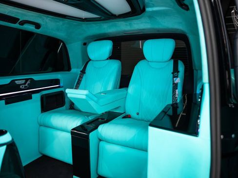 Used 2023 Mercedes-Benz Metris Passenger image 23