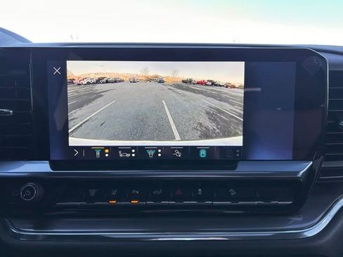 Used 2024 Chevrolet Silverado 3500 High Country w/ High Country Premium Package image 23