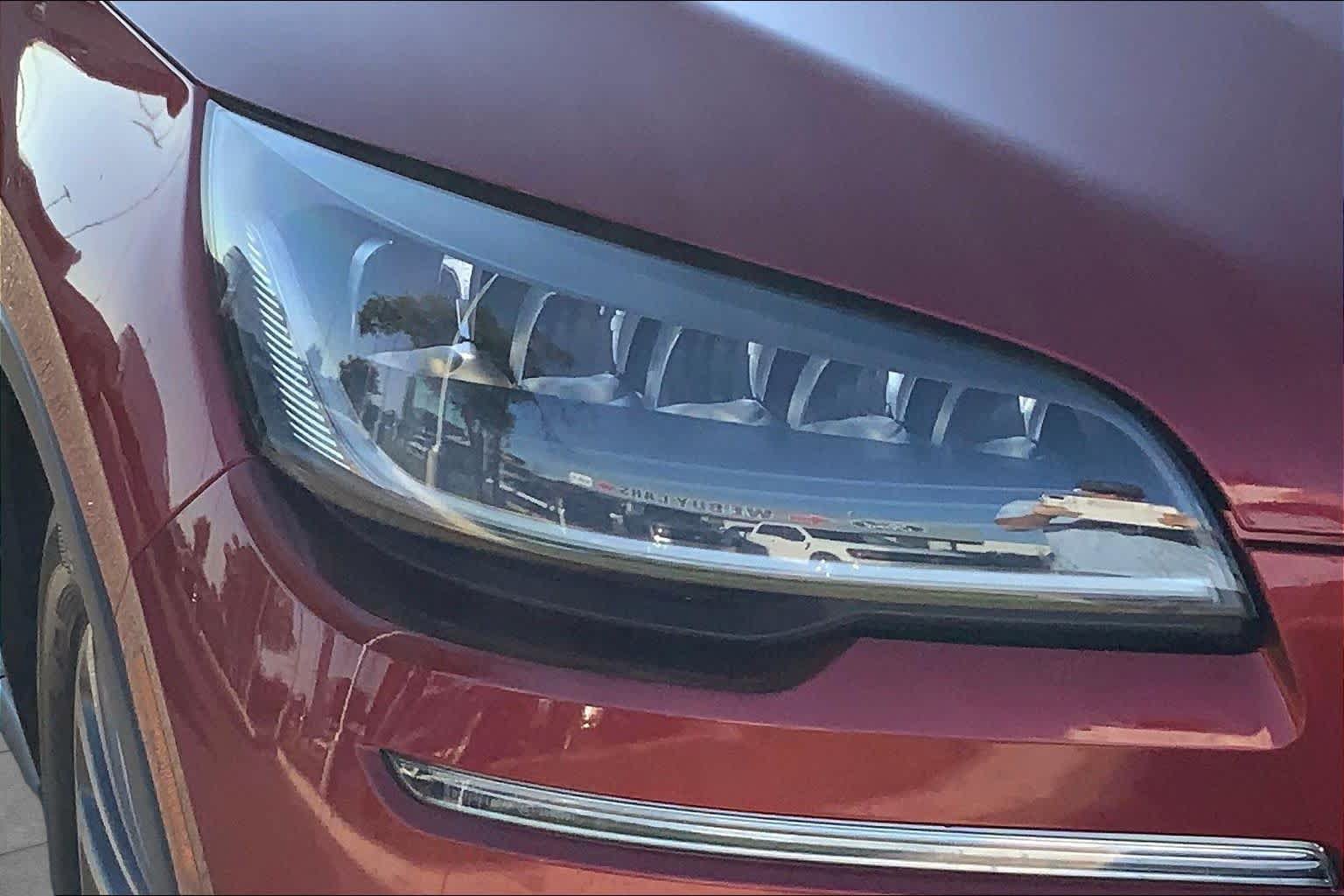Used 2020 Lincoln Aviator Reserve w/ Equipment Group 201A RWD image 28