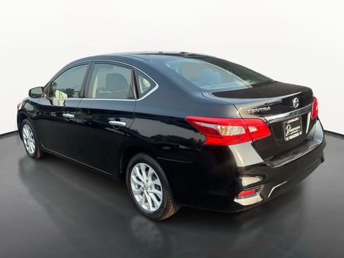 Used 2019 Nissan Sentra SV FWD image 5