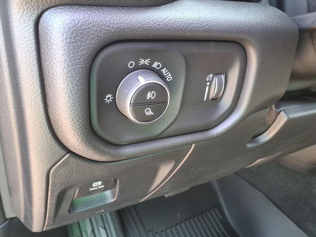 New 2026 RAM 1500 Warlock AWD/4WD image 22