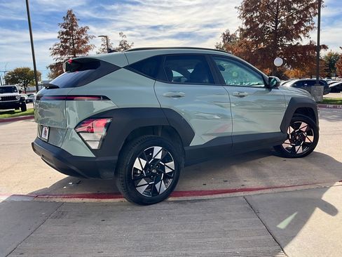 Used 2025 Hyundai Kona SEL image 6