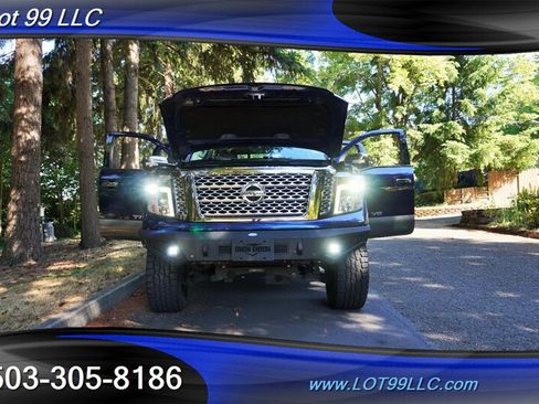 Used 2018 Nissan Titan Platinum Reserve w/ Platinum Utility Package AWD/4WD image 29