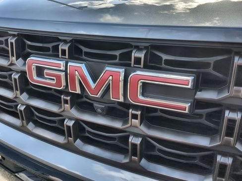 Certified 2024 GMC Canyon AT4X image 31