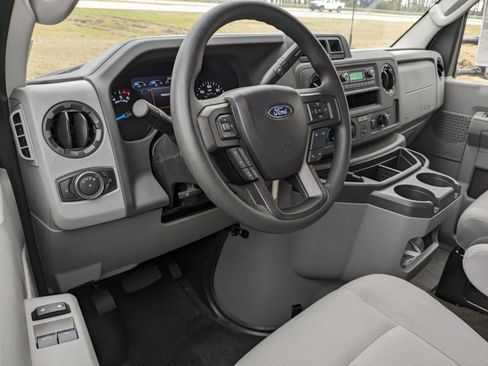 New 2024 Ford E-450 and Econoline 450 Super Duty w/ Driver's Safety Package image 15
