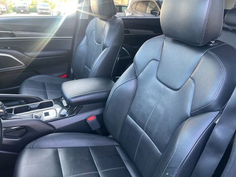 Used 2020 Kia Telluride EX w/ Towing Package AWD/4WD image 5