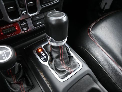 Used 2020 Jeep Gladiator Rubicon AWD/4WD image 22