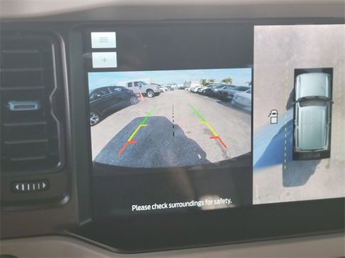 Certified 2023 Ford Bronco Wildtrak image 23