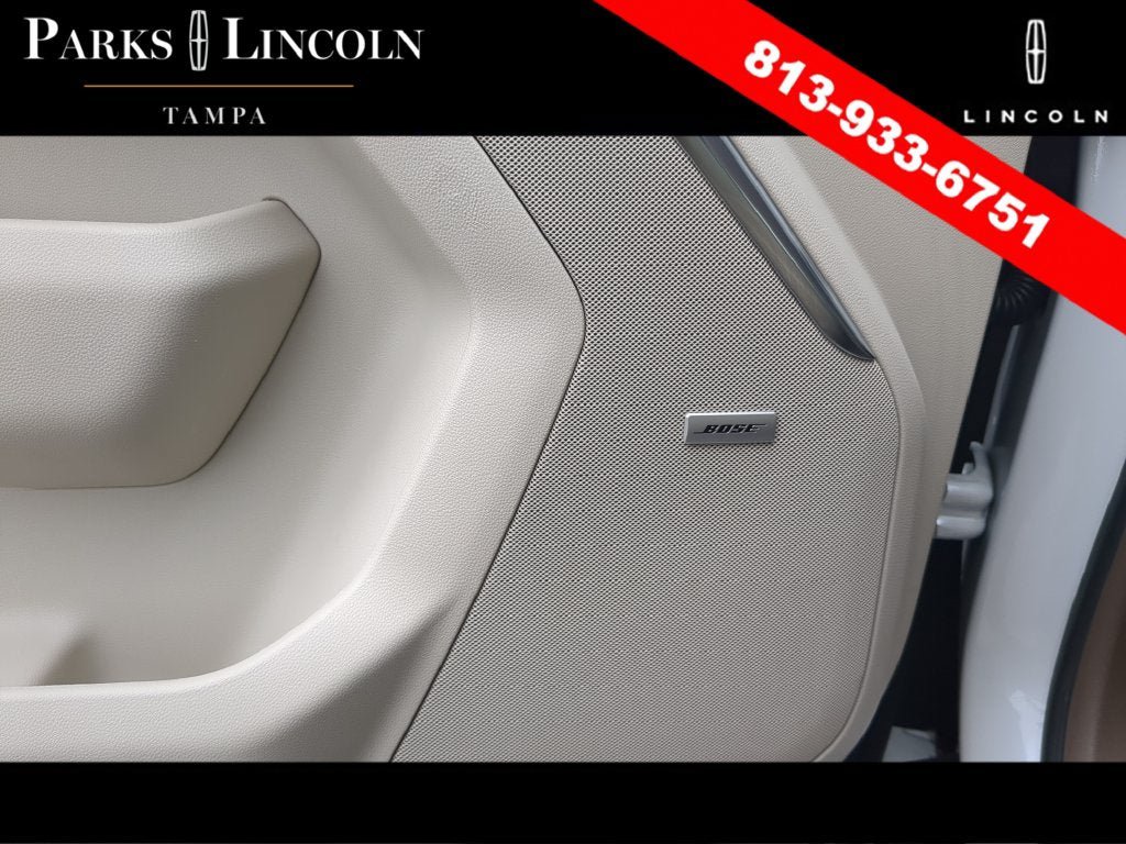 Used 2025 GMC Yukon XL Denali w/ Sun & Power Step Package RWD image 17