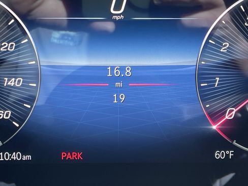 New 2026 Mercedes-Benz GLS 580 GLS 580 4MATIC SUV image 24