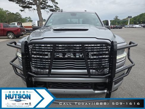 Used 2024 RAM 2500 Laramie w/ Sport Appearance Package AWD/4WD image 3