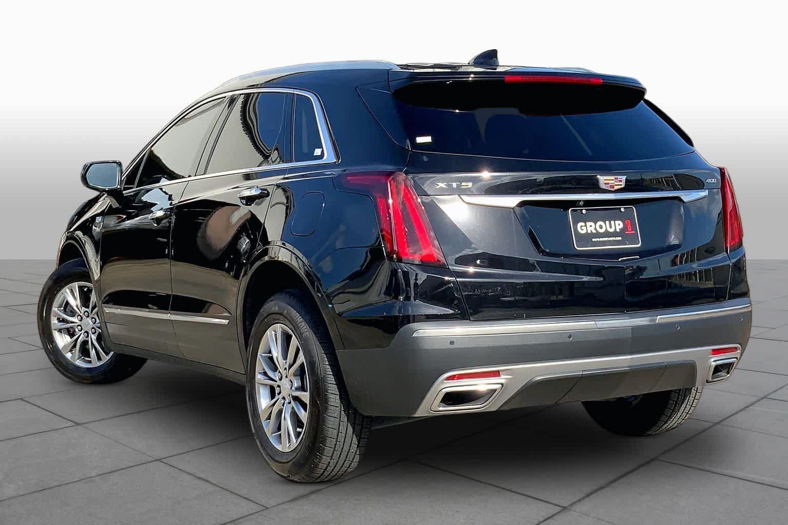 Used 2023 Cadillac XT5 Premium Luxury FWD image 12