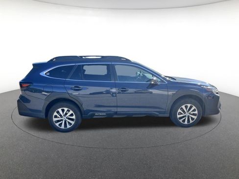 Used 2024 Subaru Outback Premium w/ Popular Package #1A AWD/4WD image 8