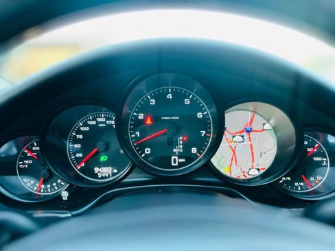 Used 2016 Porsche Panamera AWD/4WD image 20