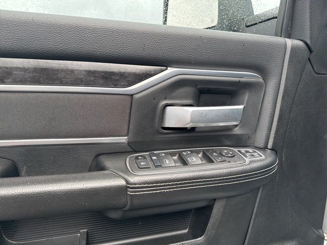 Used 2024 RAM 3500 Big Horn AWD/4WD image 27