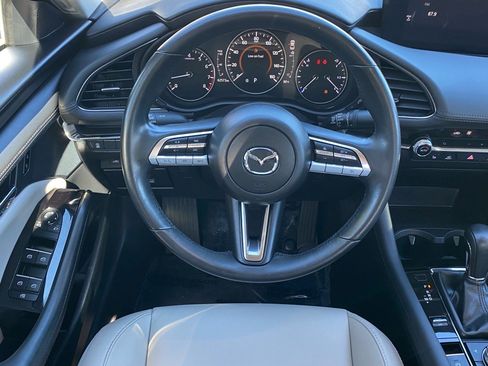 Used 2021 MAZDA MAZDA3 s image 5
