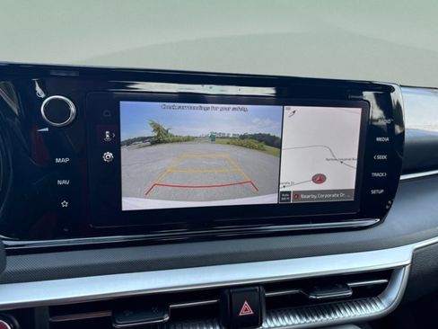 Used 2024 Kia K5 GT-Line FWD image 12