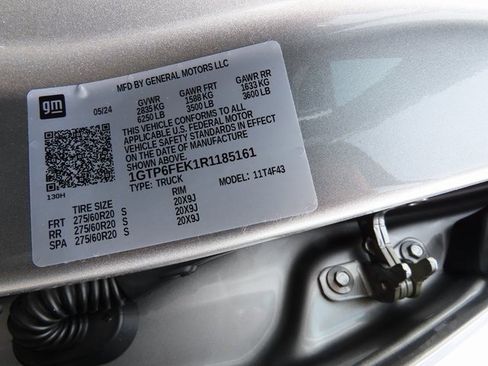 Used 2022 GMC Hummer EV Edition 1 w/ LPO, Illumination Package image 11