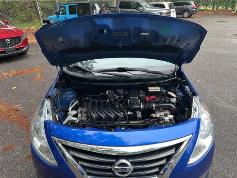 Used 2016 Nissan Versa SV FWD image 13