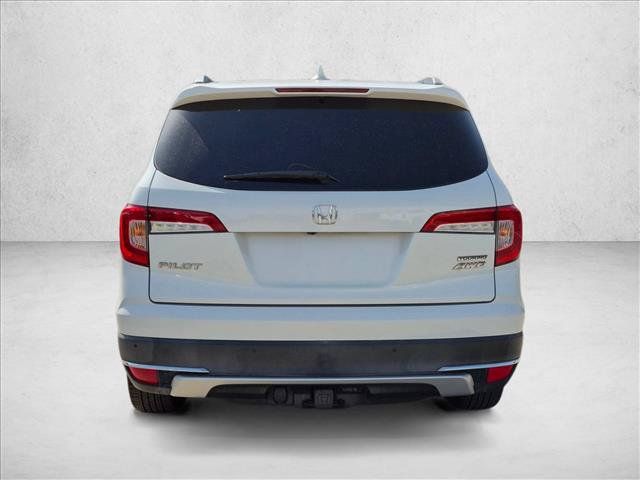 Used 2020 Honda Pilot Touring image 6