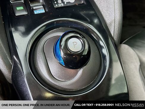 Used 2018 Nissan Leaf SL w/ SL Technology Package FWD image 17