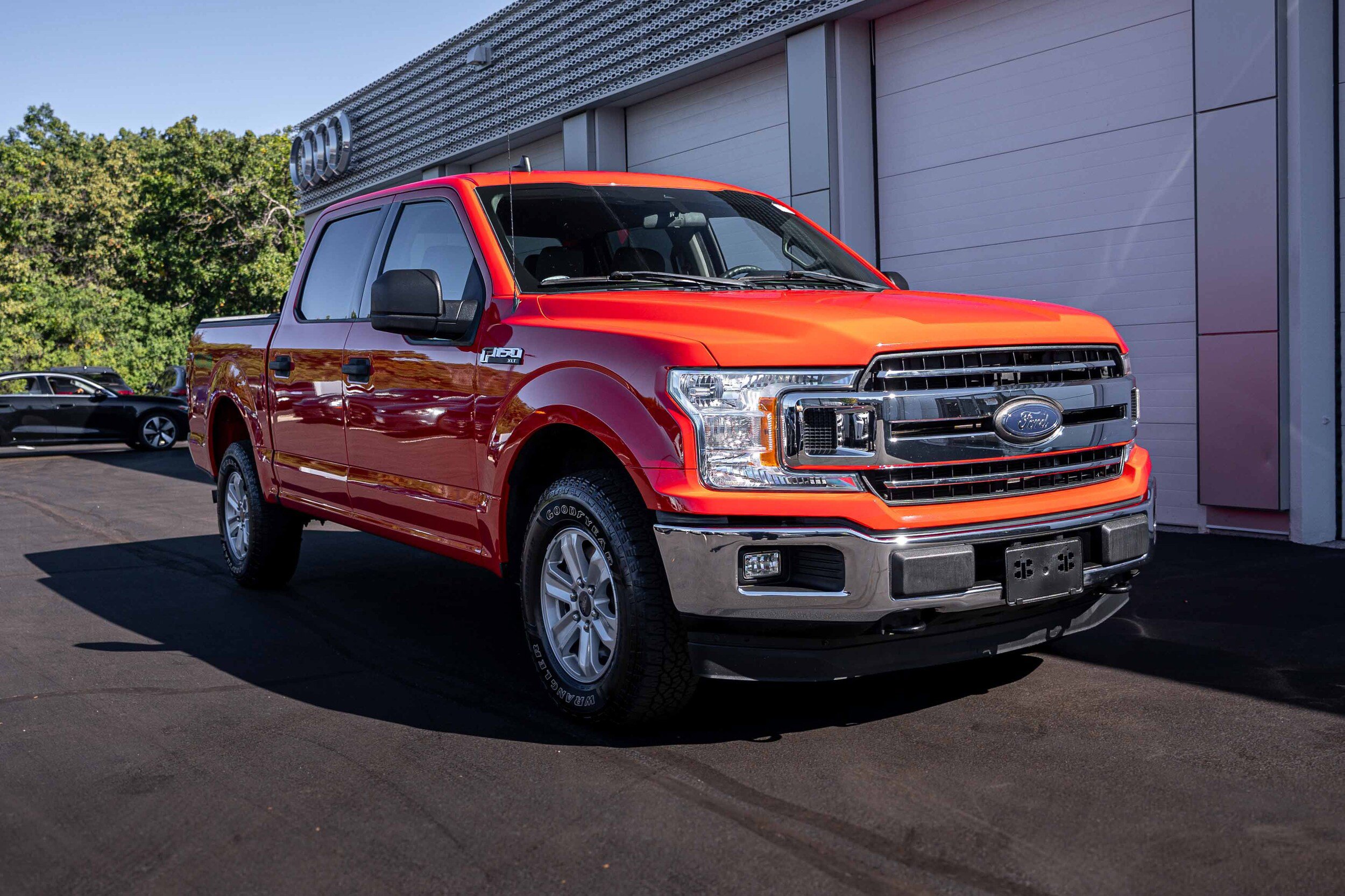 Used 2020 Ford F150 XLT AWD/4WD image 2