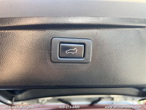 Used 2017 Subaru Outback 2.5i Limited AWD/4WD image 27