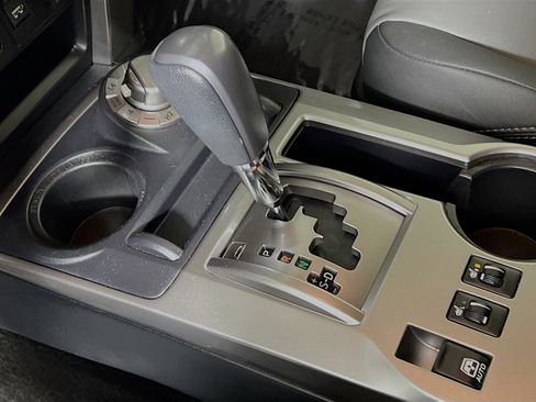 Used 2024 Toyota 4Runner SR5 Premium image 24