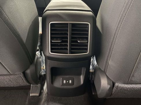New 2026 Kia Sportage LX w/ LX Convenience Package FWD image 13