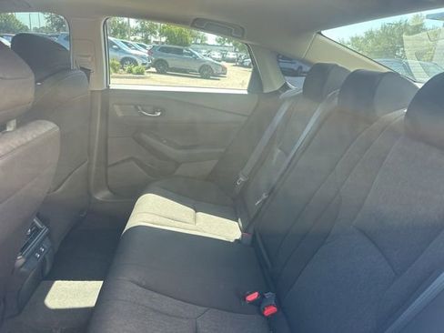 Certified 2025 Honda Accord SE image 18