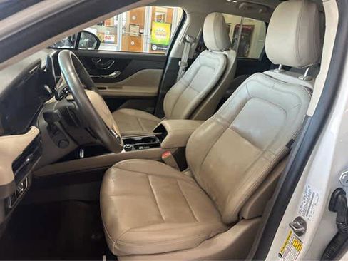 Used 2022 Lincoln Corsair Reserve w/ Equipment Group 201A image 19