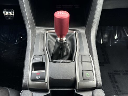 Used 2021 Honda Civic Sport image 5