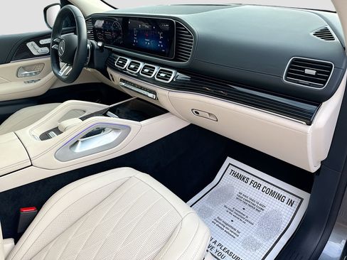 Used 2026 Mercedes-Benz GLE 53 AMG 4MATIC image 14