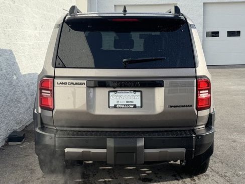 Used 2026 Toyota Land Cruiser image 7