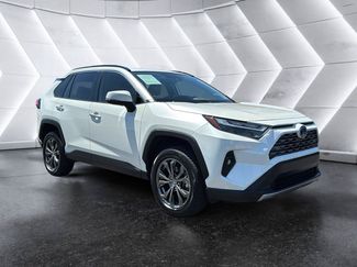Used 2022 Toyota RAV4 Limited w/ Limited Grade Weather Package AWD/4WD video 1