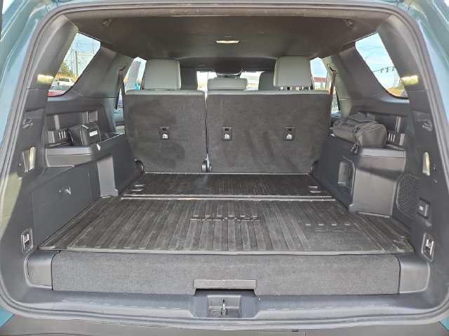 Used 2025 Toyota 4Runner Trailhunter AWD/4WD image 36