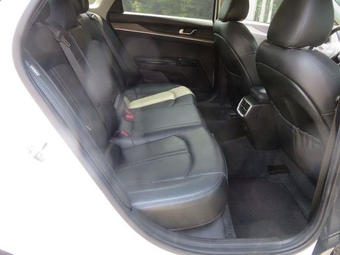 Used 2023 Kia K5 EX FWD image 27