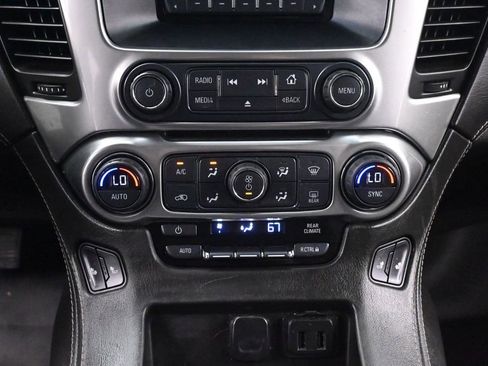 Used 2017 Chevrolet Tahoe 4WD w/ Remote Keyless Entry Package image 34