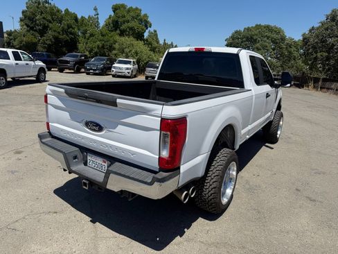 Used 2019 Ford F350 XL w/ XL Value Package AWD/4WD image 5