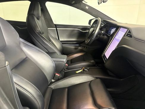Used 2020 Tesla Model S Long Range Plus AWD/4WD image 14