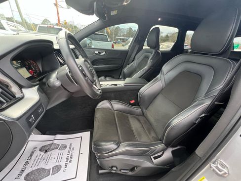 Used 2019 Volvo XC60 T5 R-Design w/ Protection Package Premier image 28