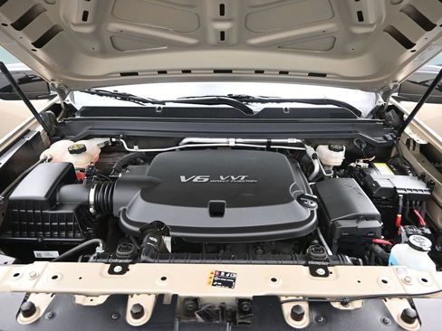 Used 2022 Chevrolet Colorado Z71 image 20