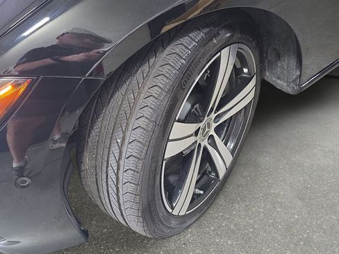 Certified 2025 Mercedes-Benz C 300 4MATIC Sedan image 31