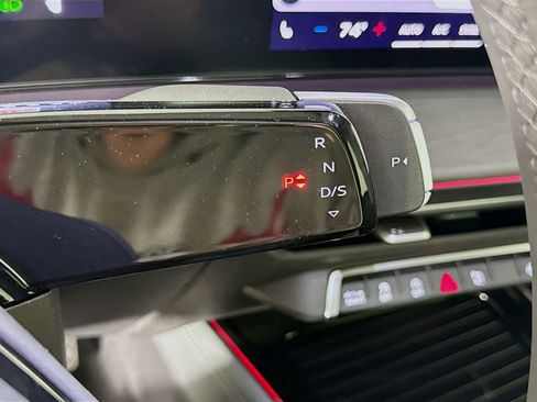 New 2026 Audi Q3 quattro 2.0T image 17