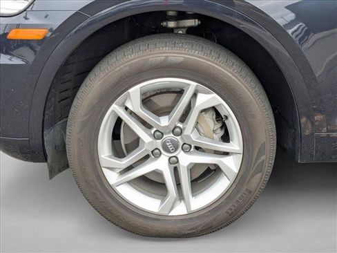 Used 2018 Audi Q5 2.0T Premium Plus AWD/4WD image 19