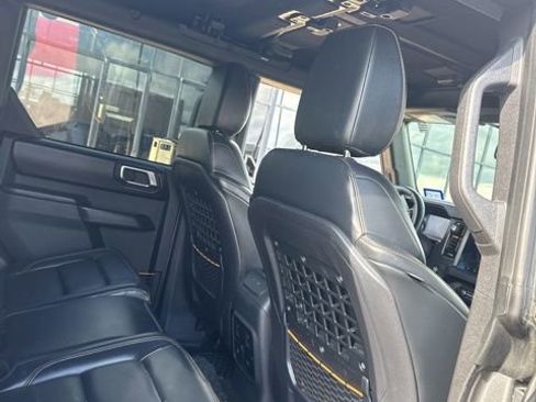Used 2024 Ford Bronco Badlands AWD/4WD image 5